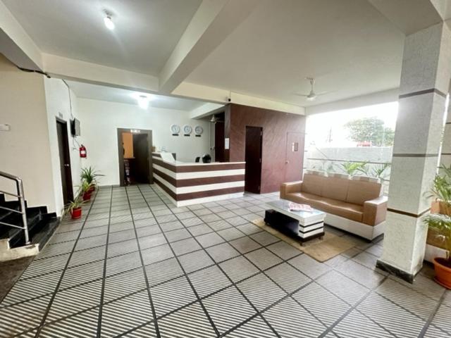 Hotel Prime Classic Shamshabad Exterior foto