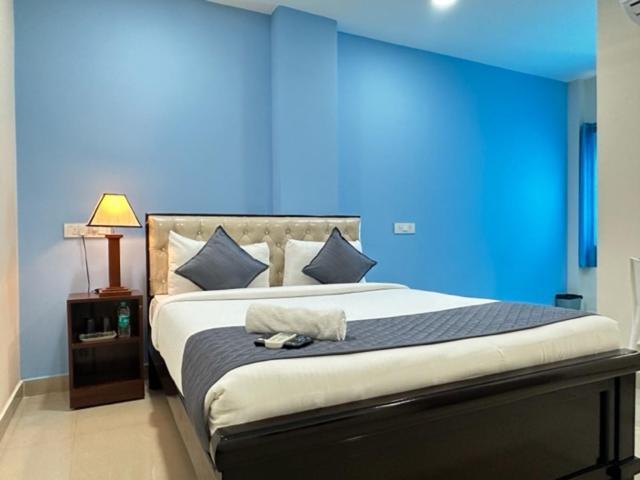 Hotel Prime Classic Shamshabad Exterior foto
